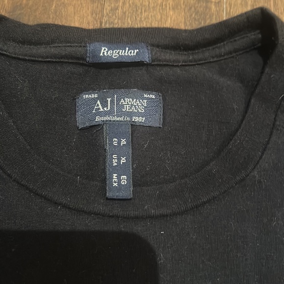 Armani Jeans T-shirt - Picture 3 of 6